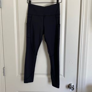 Zyia active leggings. Size 6-8. Perfect workout leggings. With pockets.